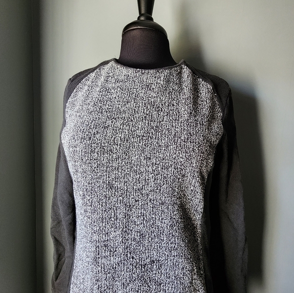 Lou & Grey Colorblock Long Sleeve Dress - Picture 2 of 4